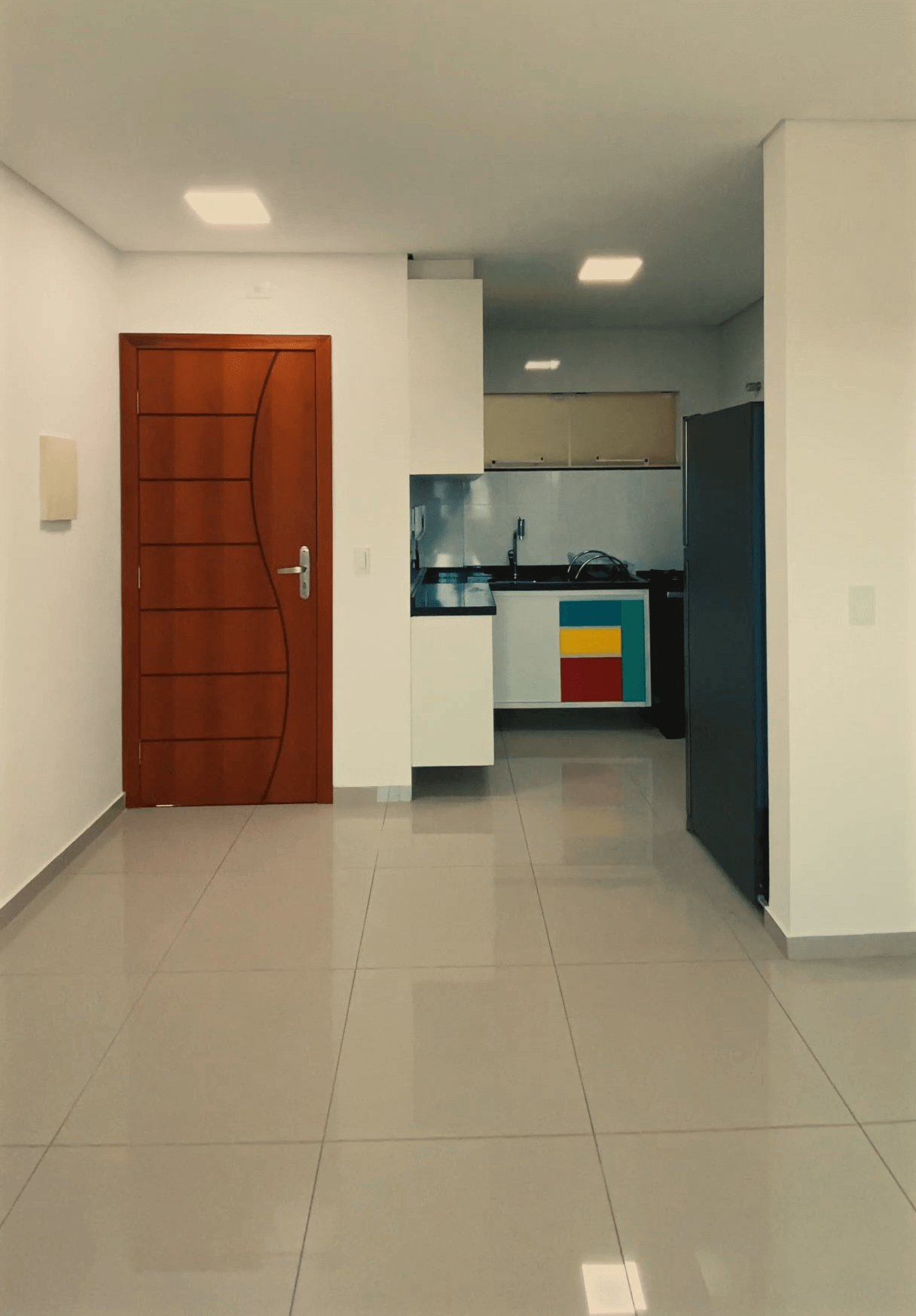 Sala e cozinha integradas do apartamento 302 no Eco Nature Residence